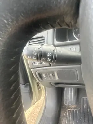 Foto de MANDO MULTIFUNCION RENAULT LAGUNA II (BG0) 2.0 (135 CV / 99 KW) foto 3
