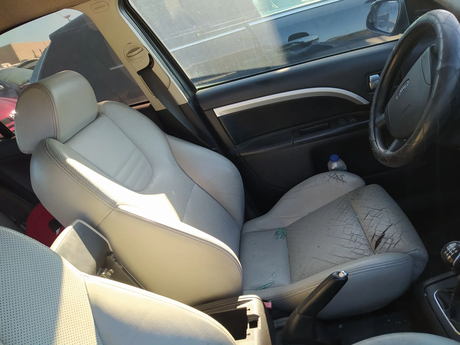 Foto de ASIENTO DELANTERO IZQUIERDO FORD MONDEO BERLINA (GE) 2.0 TDCi CAT (131 CV / 96 KW)