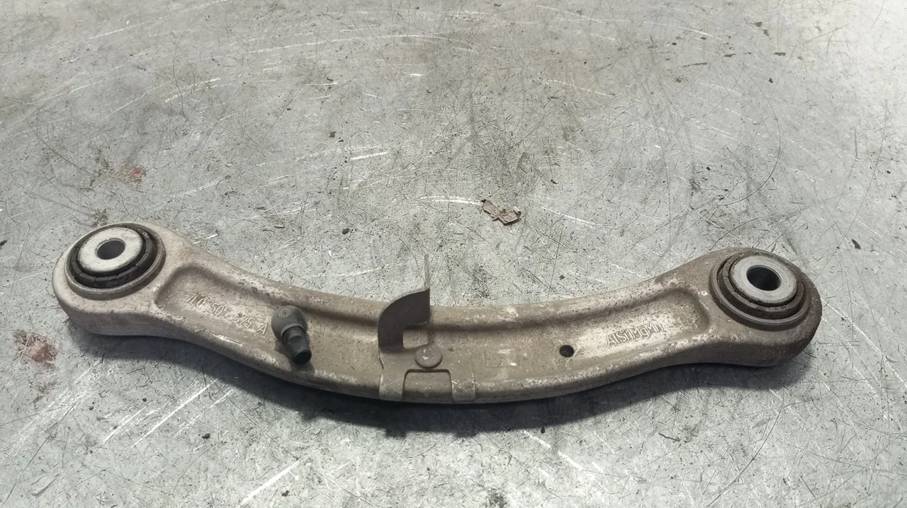 Foto de BRAZO SUSPENSION TRASERO DERECHO PORSCHE CAYENNE (TIPO 92A) 4.8 V8 CAT (400 CV / 294 KW) referencia 7L0505375A