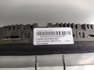 Foto de CUADRO INSTRUMENTOS AUDI A6 AVANT (4B5) 2.5 V6 24V TDI (150 CV / 110 KW) referencia 4B0919860MX foto 3