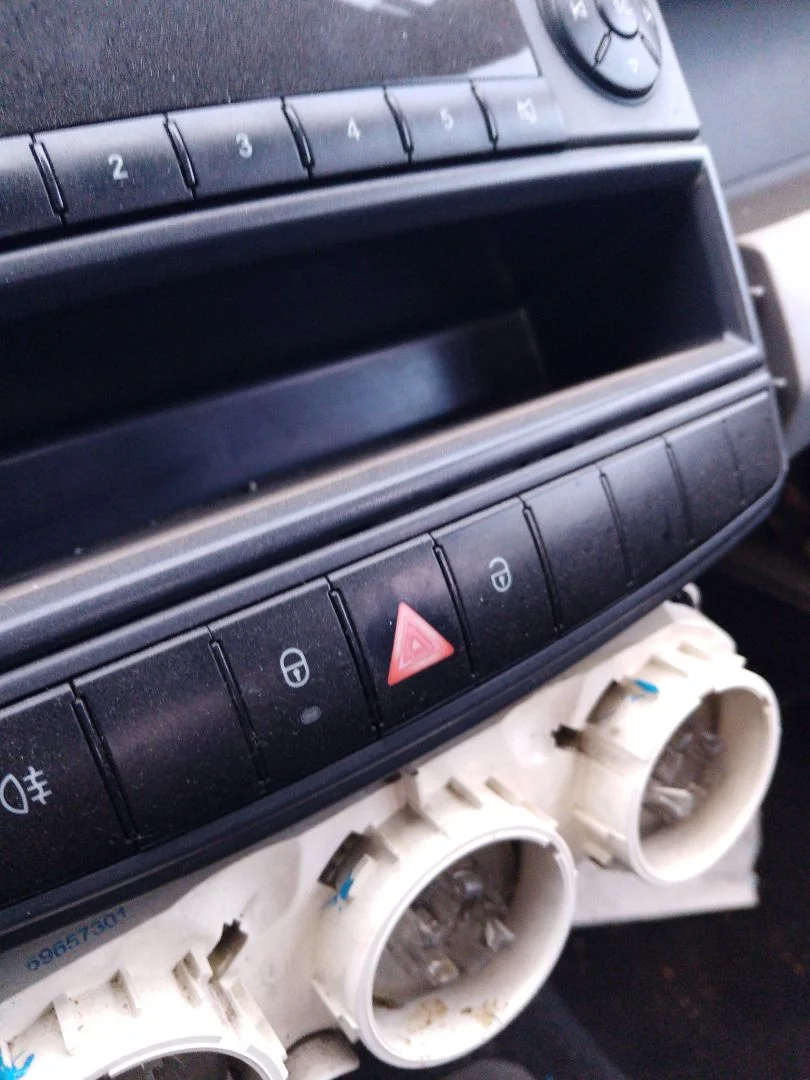 Foto de WARNING SMART FORFOUR 1.5 CDI CAT (68 CV / 50 KW)