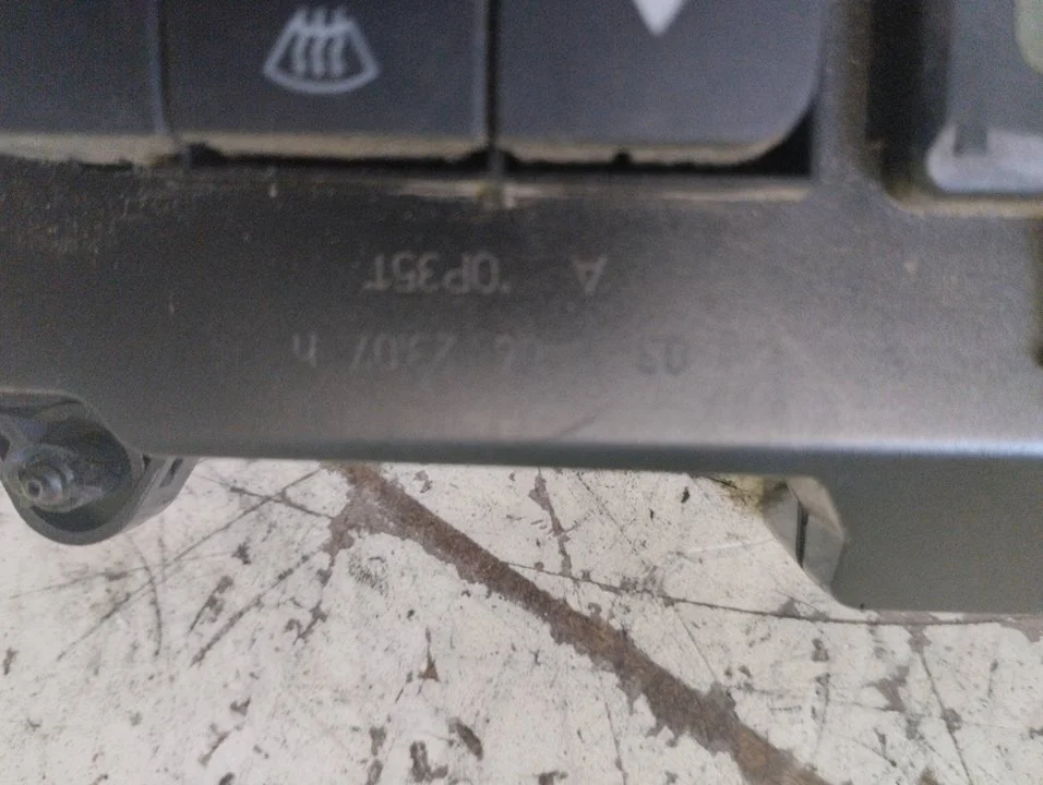 Foto de MANDO CLIMATIZADOR SEAT LEON (1P1) referencia 0P351