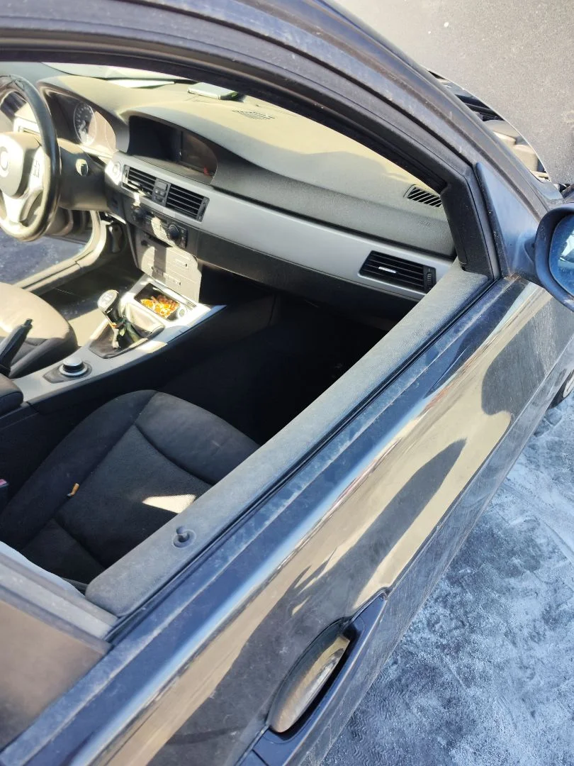 Foto de LUNA DELANTERA DERECHA BMW SERIE 3 BERLINA (E90) 2.0 16V Diesel (163 CV / 120 KW)