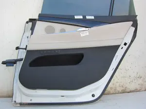 Foto de GUARNECIDO PUERTA TRASERA DERECHA BMW SERIE 5 GRAN TURISMO (F07) 3.0 24V Turbo (306 CV / 225 KW) foto 2