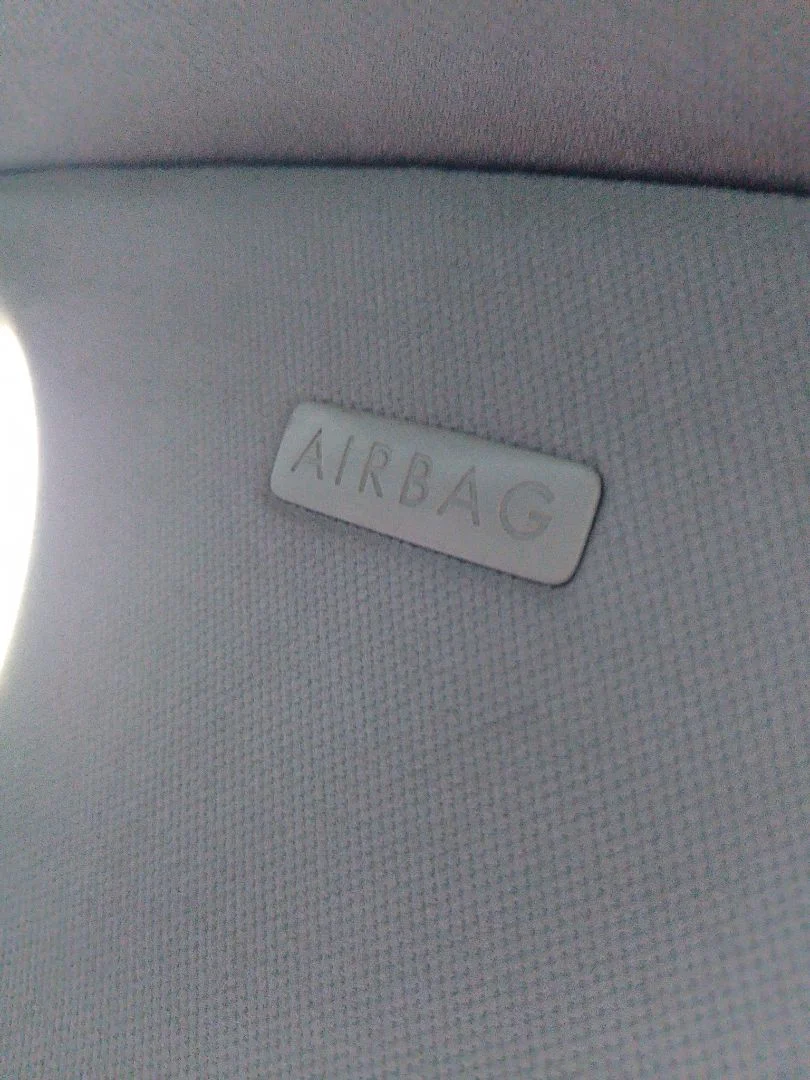 Foto de AIRBAG CORTINA DELANTERO DERECHO VOLKSWAGEN PASSAT BERLINA (3B3) 1.9 TDI (131 CV / 96 KW)