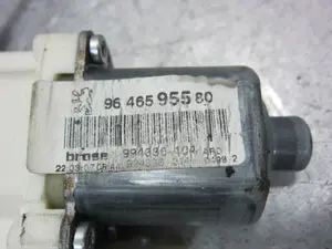 Foto de ELEVALUNAS TRASERO DERECHO PEUGEOT 407 2.0 16V HDi FAP CAT (RHR / DW10BTED4) (136 CV / 100 KW) referencia 9646595580 foto 4