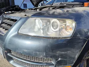 Foto de FARO IZQUIERDO VOLKSWAGEN TOUAREG (7L6) 4.2 V8 32V FSI (350 CV / 257 KW) foto 2