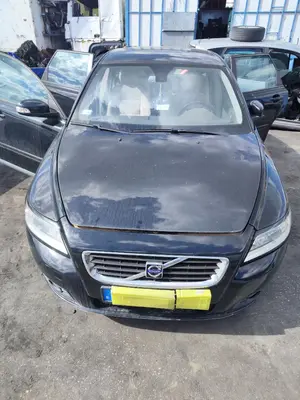 Foto de CAPO VOLVO V50 FAMILIAR 2.0 Diesel CAT (136 CV / 100 KW) referencia 31371415 foto 4