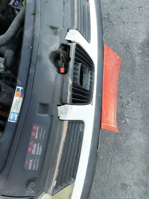 Foto de REFUERZO PARAGOLPES DELANTERO SEAT IBIZA (6K1) 1.9 TDI (90 CV / 66 KW)
