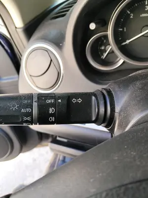 Foto de MANDO LUCES MAZDA 6 BERLINA (GH) 2.2 Turbodiesel CAT (163 CV / 120 KW) referencia DF73-66-122