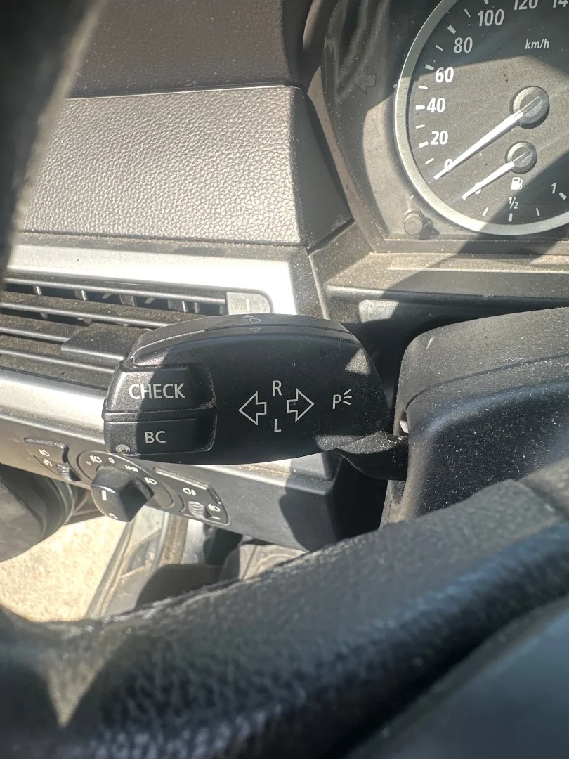 Foto de MANDO INTERMITENTES BMW SERIE 5 BERLINA (E60) 3.0 24V CAT (231 CV / 170 KW)