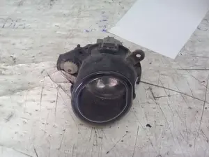 Foto de FARO ANTINIEBLA IZQUIERDO MINI MINI (R50,R53) 1.6 16V CAT (116 CV / 85 KW) foto 3