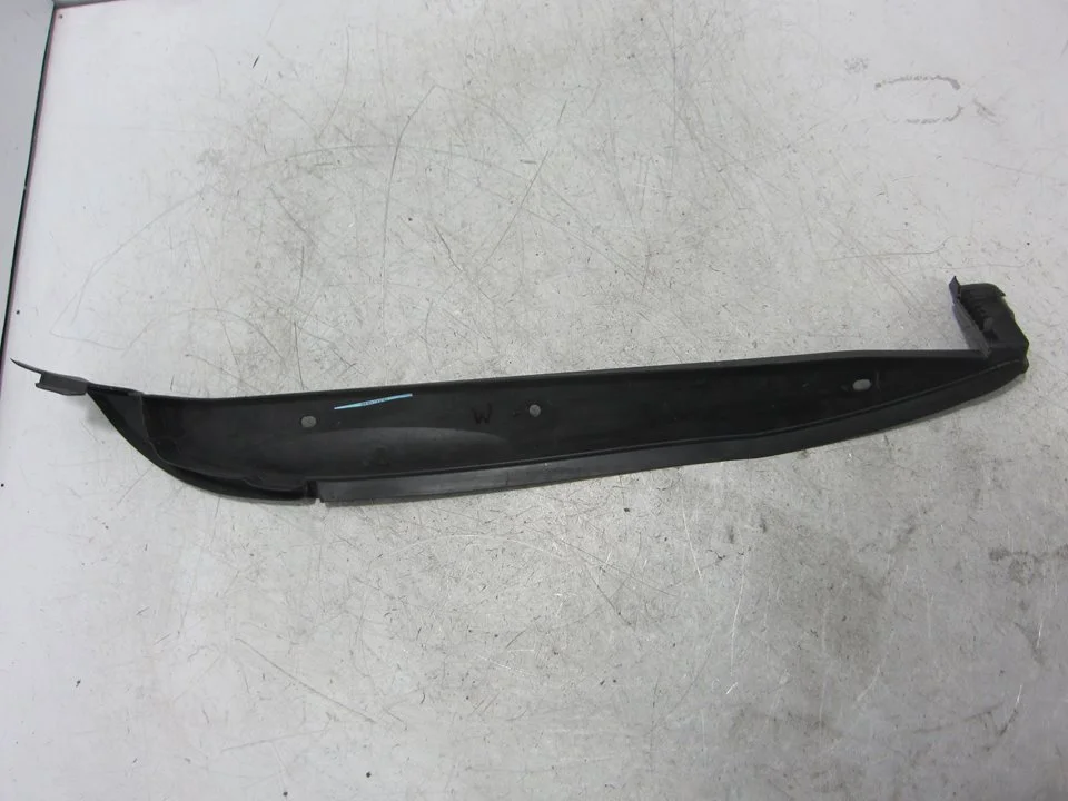 Foto de MOLDURA PORSCHE MACAN (95BA) referencia 95B854778B
