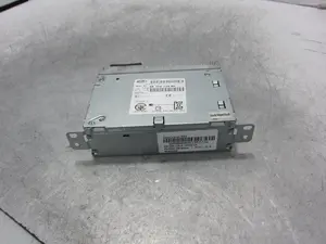 Foto de SISTEMA AUDIO / RADIO CD PEUGEOT 308 1.6 HDi (92 CV / 68 KW) referencia 9810475480