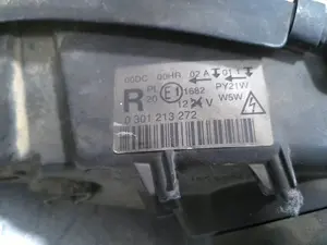 Foto de FARO DERECHO PEUGEOT 407 2.0 16V HDi FAP CAT (RHR / DW10BTED4) (136 CV / 100 KW) referencia 0301213272 foto 5