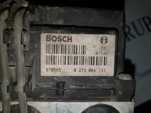Foto de ABS VOLKSWAGEN PASSAT VARIANT (3B5) referencia 0273004133 foto 5