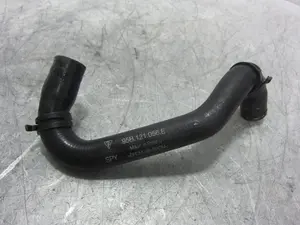 Foto de TUBO PORSCHE MACAN (95BA) referencia 95B121056E foto 1