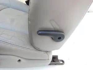 Foto de JUEGO ASIENTOS COMPLETO CHRYSLER SEBRING JR 41 BERLINA 2.7 CAT (203 CV / 149 KW) foto 25