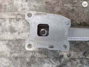 Foto de REFUERZO PARAGOLPES TRASERO AUDI A5 COUPE (F53) 2.0 16V TDI (190 CV / 140 KW) foto 2