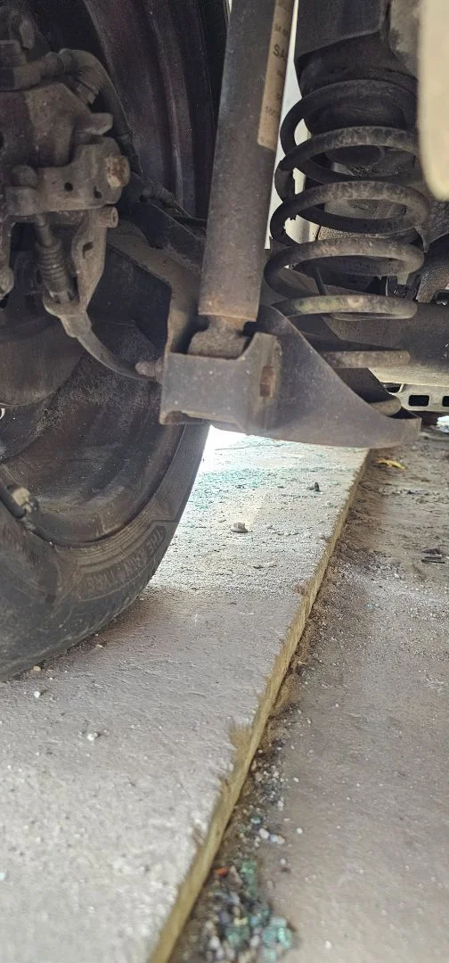 Foto de MANGUETA TRASERA IZQUIERDA SEAT IBIZA BERLINA (6J5) 1.4 TDI (80 CV / 59 KW)