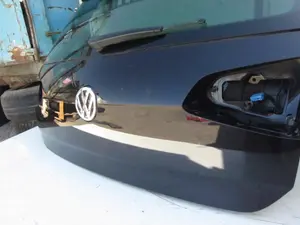Foto de PORTON TRASERO VOLKSWAGEN GOLF VII BERLINA (BQ1/BE2) 1.6 TDI (116 CV / 85 KW) foto 6