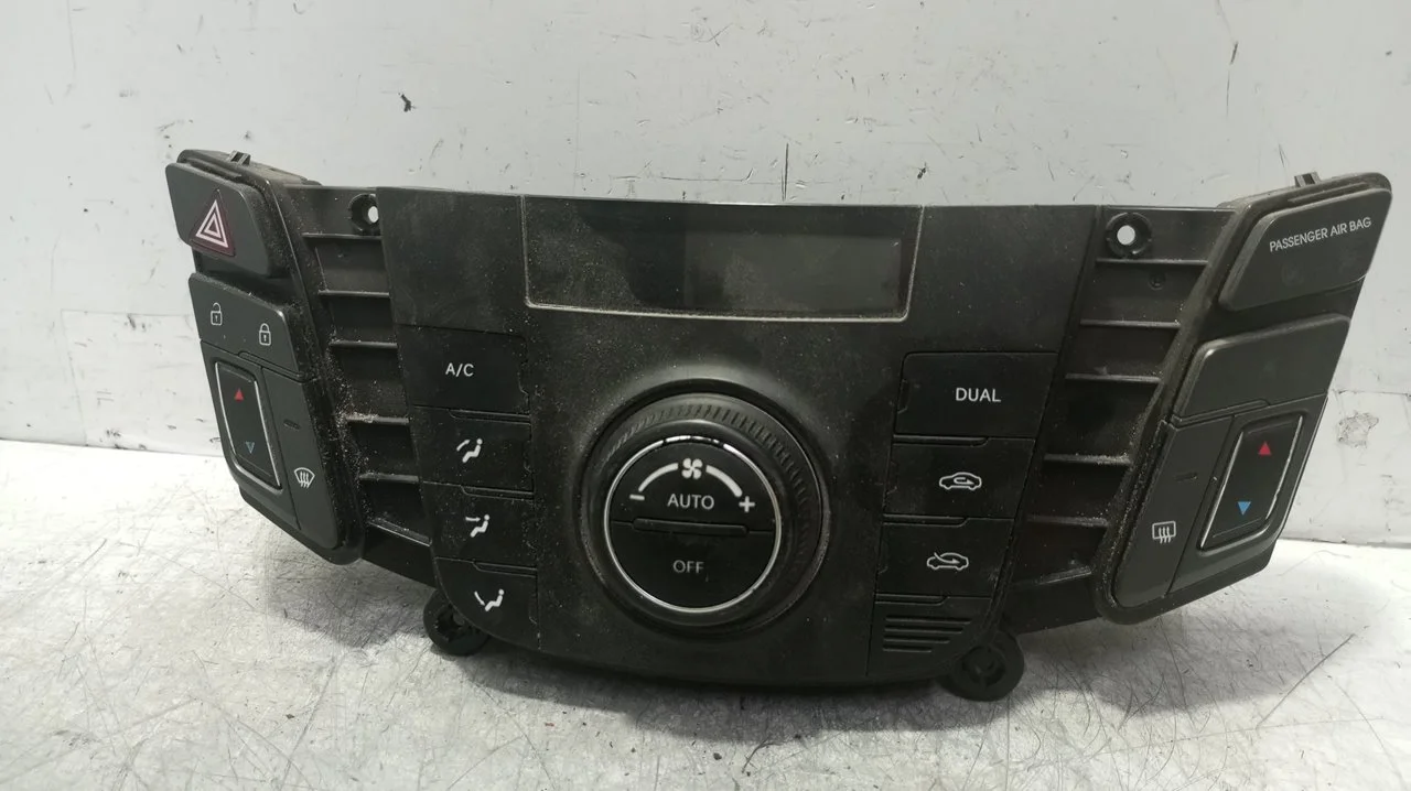 Foto de MANDO CALEFACCION / AIRE ACONDICIONADO HYUNDAI I40 CW (VF) 1.7 CRDi CAT (141 CV / 104 KW) referencia 972503ZXXX