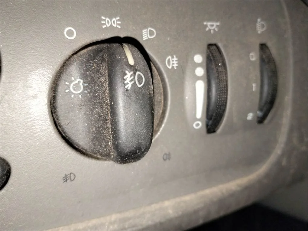 Foto de MANDO LUCES CHRYSLER VOYAGER (RG)
