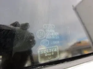 Foto de LUNA TRASERA IZQUIERDA AUDI A6 BERLINA (4F2) 4.2 V8 40V (335 CV / 246 KW) referencia 43R00081 foto 2