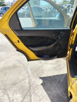 Foto de GUARNECIDO PUERTA TRASERA IZQUIERDA CITROEN XSARA BERLINA 1.6 16V CAT (NFU / TU5JP4) (109 CV / 80 KW) referencia 9308GZ