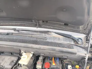 Foto de BRAZO LIMPIA DELANTERO IZQUIERDO CITROEN C4 PICASSO/SPACETOURER 1.6 HDi FAP (92 CV / 68 KW) referencia 9837605180
