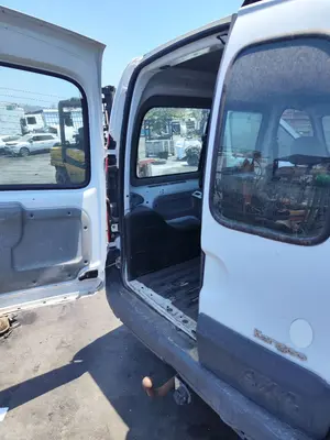Foto de GOMAS CONTORNO PUERTA RENAULT KANGOO I (F/KC0) 1.9 dCi Diesel CAT (84 CV / 62 KW)