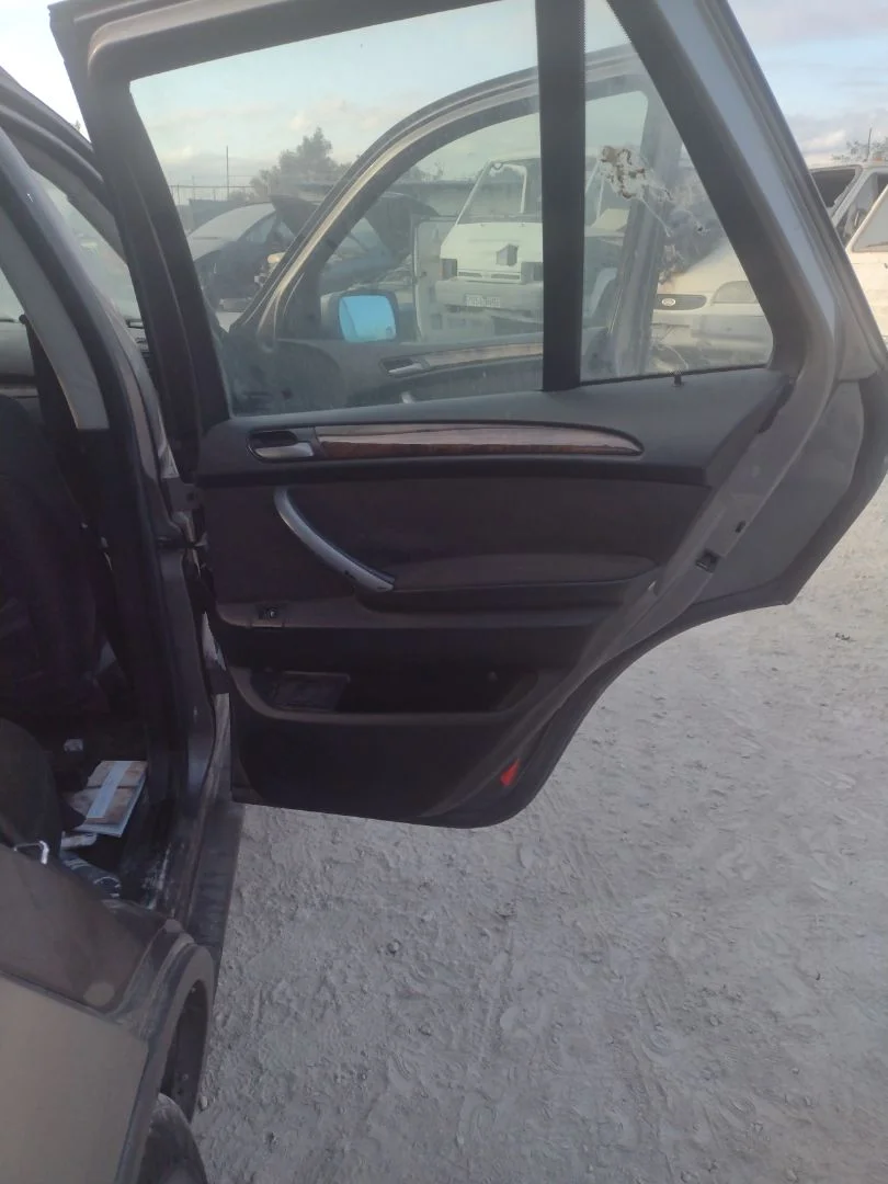 Foto de GUARNECIDO PUERTA TRASERA DERECHA BMW SERIE X5 (E53) 3.0 Turbodiesel CAT (218 CV / 160 KW)