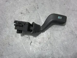 Foto de MANDO LIMPIA OPEL MERIVA 1.4 16V (90 CV / 66 KW) referencia 09185413