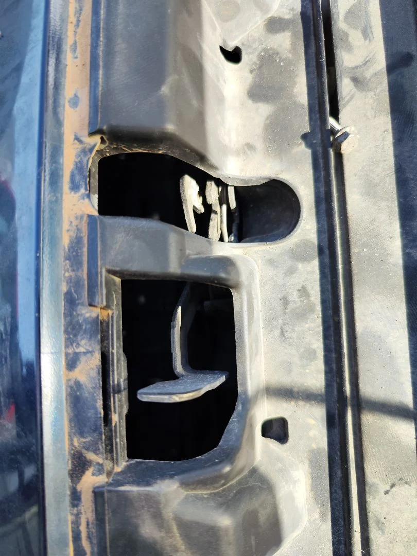 Foto de CERRADURA CAPO PEUGEOT 308 1.6 16V (120 CV / 88 KW) referencia 7934A1