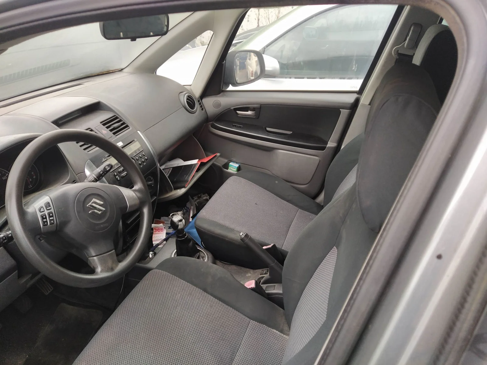 Foto de CINTURON SEGURIDAD DELANTERO DERECHO SUZUKI SX4 (RW/EY) 1.6 16V CAT (107 CV / 79 KW) referencia 84901-79J23-ED3