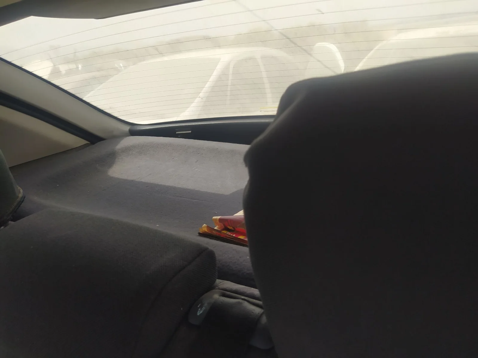 Foto de BANDEJA TRASERA OPEL ASTRA G BERLINA 1.6 CAT (Z 16 SE / L55) (84 CV / 62 KW)