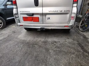 Foto de PARAGOLPES TRASERO OPEL VIVARO FURGÓN/COMBI 2.0 16V CDTI (114 CV / 84 KW)