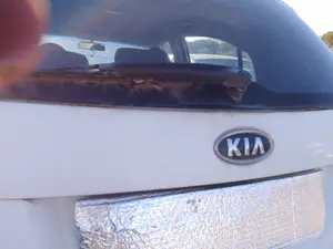 Foto de BRAZO LIMPIA TRASERO KIA RIO (JB) 1.5 CRDi (110 CV / 81 KW)