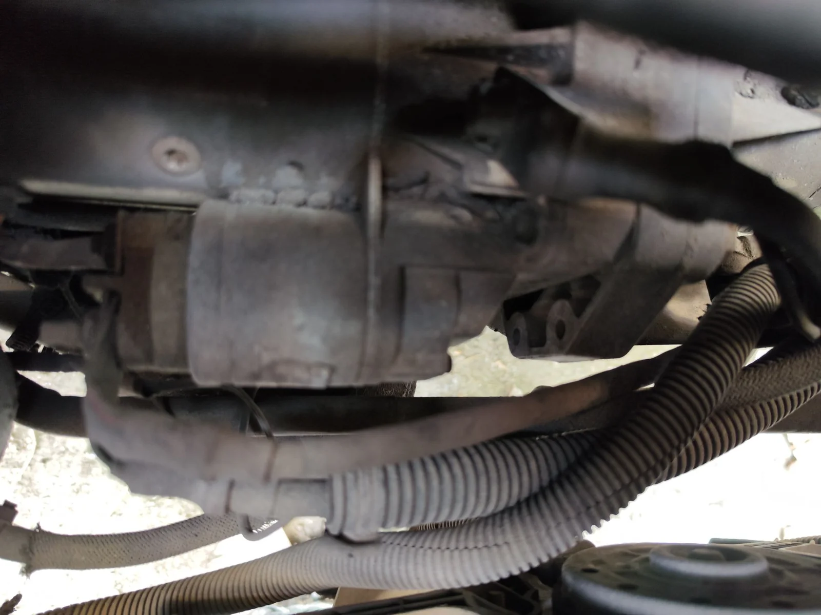 Foto de MOTOR ARRANQUE NISSAN INTERSTAR (X70) 2.5 dCi Diesel CAT (114 CV / 84 KW)