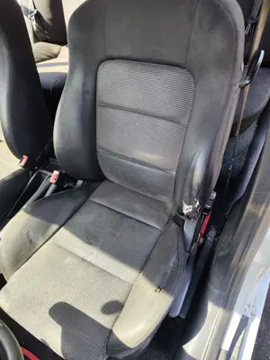 Foto de ASIENTO DELANTERO IZQUIERDO SEAT LEON (1M1) 1.9 TDI (90 CV / 66 KW) foto 2