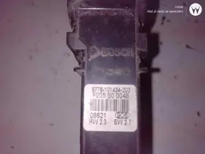 Foto de MOTOR ELEVALUNAS DELANTERO DERECHO PEUGEOT 307 (S1)(04.2001) 2.0 HDi CAT (90 CV / 66 KW) referencia 101386101 foto 4