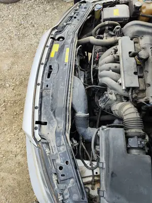 Foto de PANEL FRONTAL VOLVO S80 BERLINA 2.4 CAT (140 CV / 103 KW)