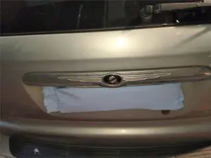 Foto de MANETA EXTERIOR MALETERO / PORTON CHRYSLER VOYAGER (RG)