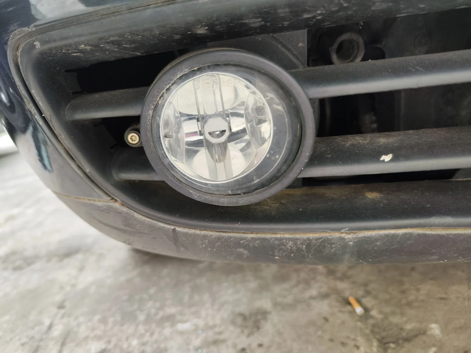 Foto de FARO ANTINIEBLA DERECHO VOLKSWAGEN POLO IV (9N1) 1.4 16V (75 CV / 55 KW) referencia 6Q0941700