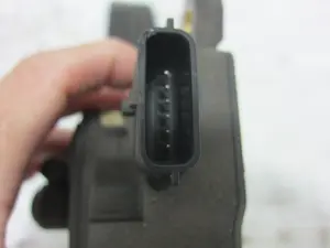 Foto de PEDAL ACELERADOR RENAULT CLIO III 1.5 dCi Diesel (68 CV / 50 KW) referencia 8200297335 foto 6