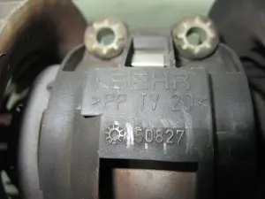 Foto de MOTOR CALEFACCION BMW SERIE 3 BERLINA (E46) 2.0 16V Diesel CAT (136 CV / 100 KW) referencia 50827 foto 5
