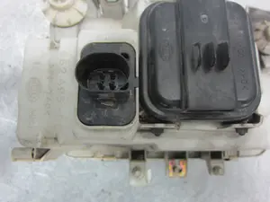 Foto de FARO IZQUIERDO VOLKSWAGEN POLO III (6N1) 1.4 16V (101 CV / 74 KW) referencia 96249500 foto 5