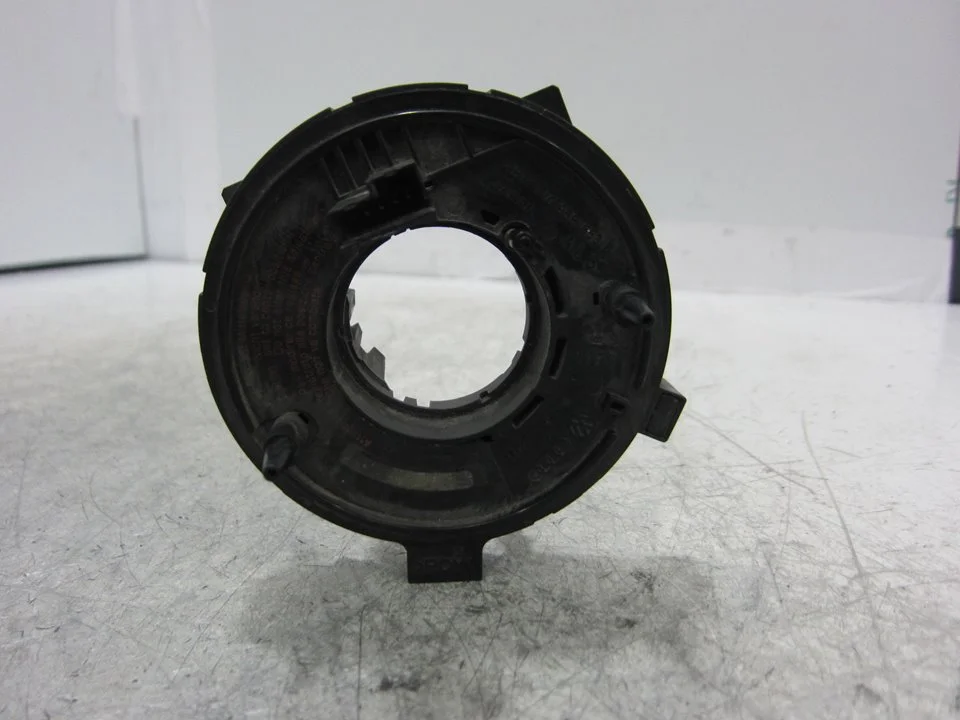 Foto de ANILLO AIRBAG SEAT LEON (1M1) 1.9 TDI (110 CV / 81 KW) referencia 1J0959653B