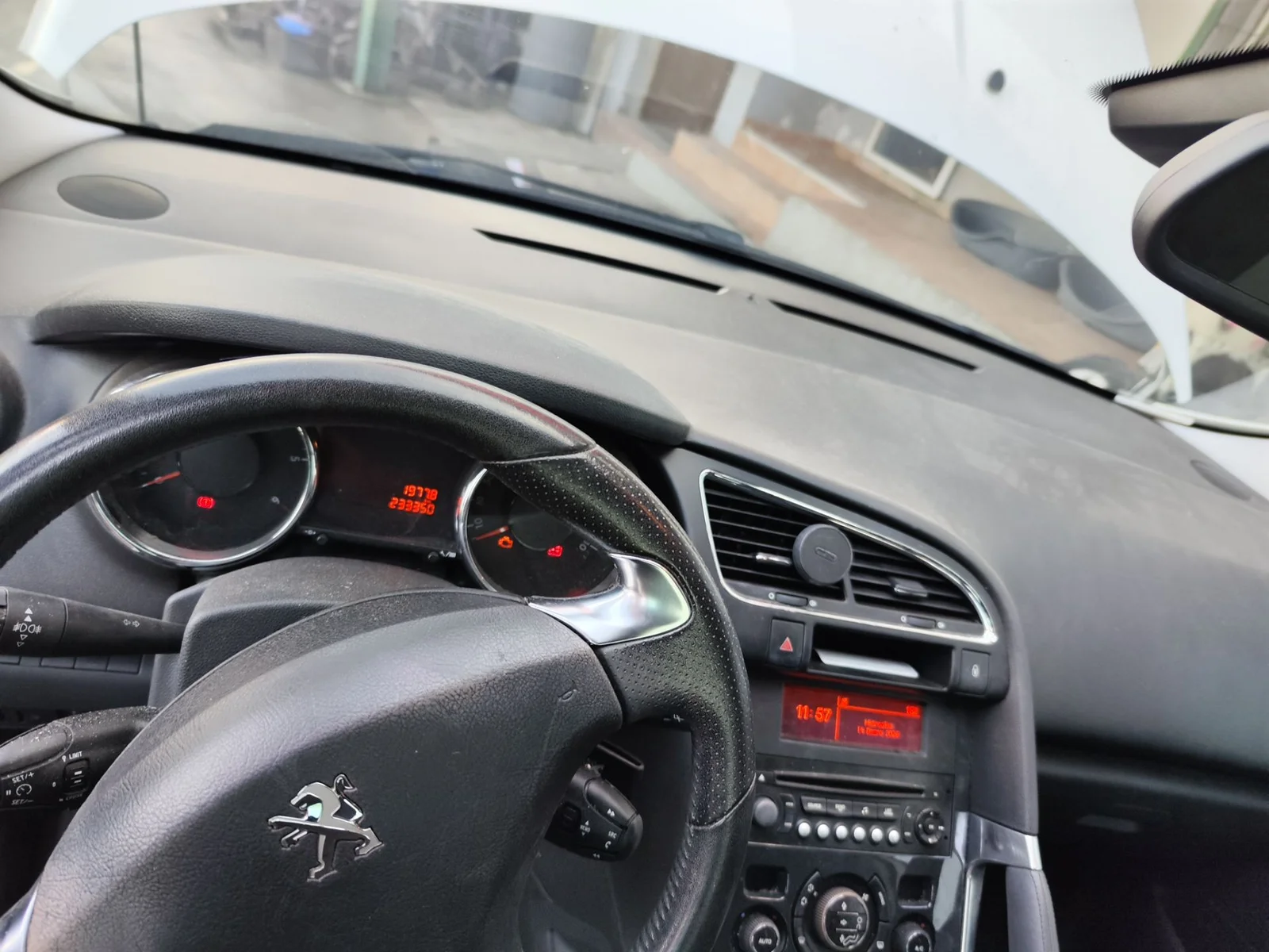 Foto de CALEFACCION ENTERA NORMAL PEUGEOT 3008 1.6 Blue-HDI FAP (120 CV / 88 KW)
