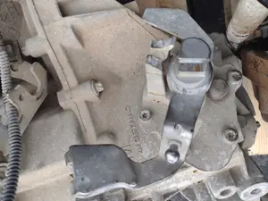 Foto de CAJA CAMBIOS OPEL VECTRA B BERLINA referencia 5495775 foto 4